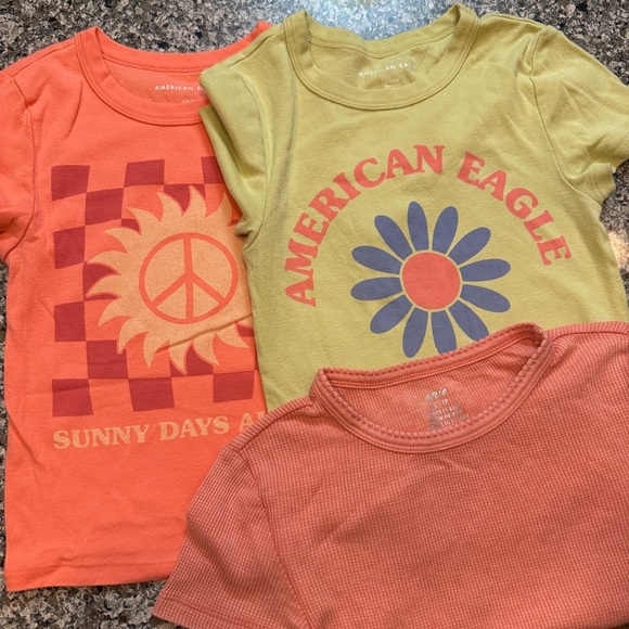 Small Aeropostale Short Sleeve Tees - Orange and Yellow plus 1 Aerie XS - Picture 1 of 8
